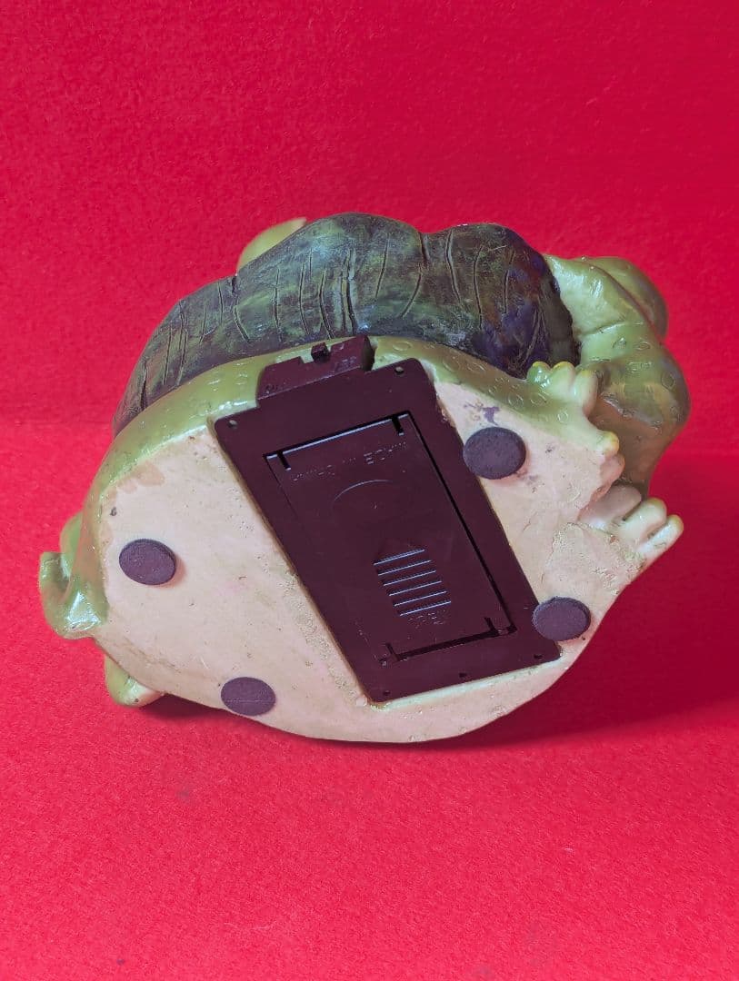 幸運と収入が倍増する歌うカエルさん　金運　曰く付き　特級呪物　縁起物