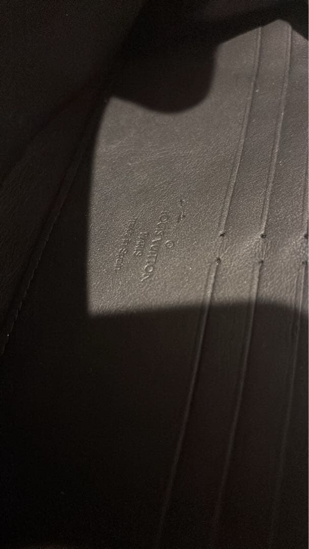 超美品 ルイヴィトン長財布 使用3ヶ月