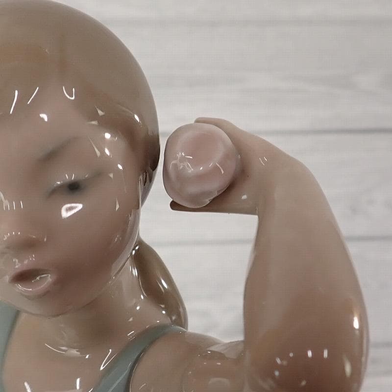 RU-5790 リヤドロ　人形　帽子　少女 20250213