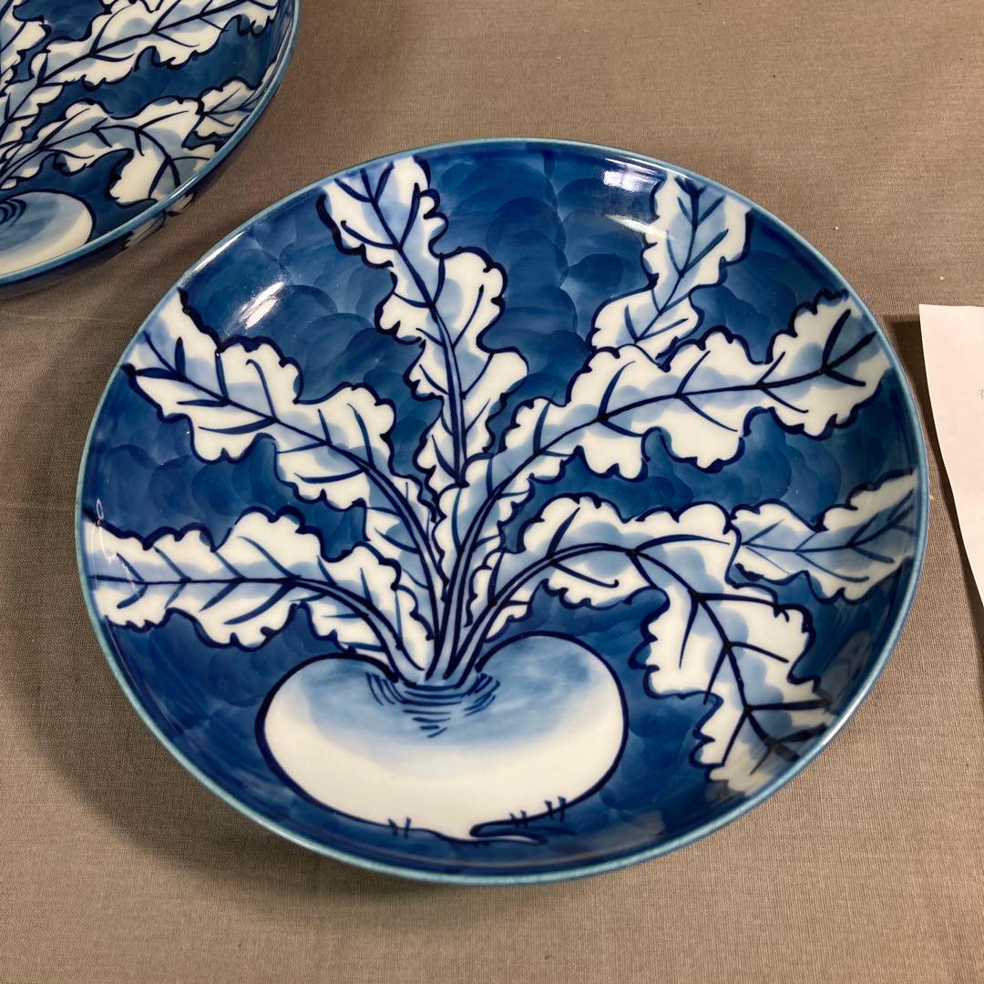 源右衛門】古伊万里の伝統 日本の名窯 舘林源右衛門作 染付根菜濃文 中