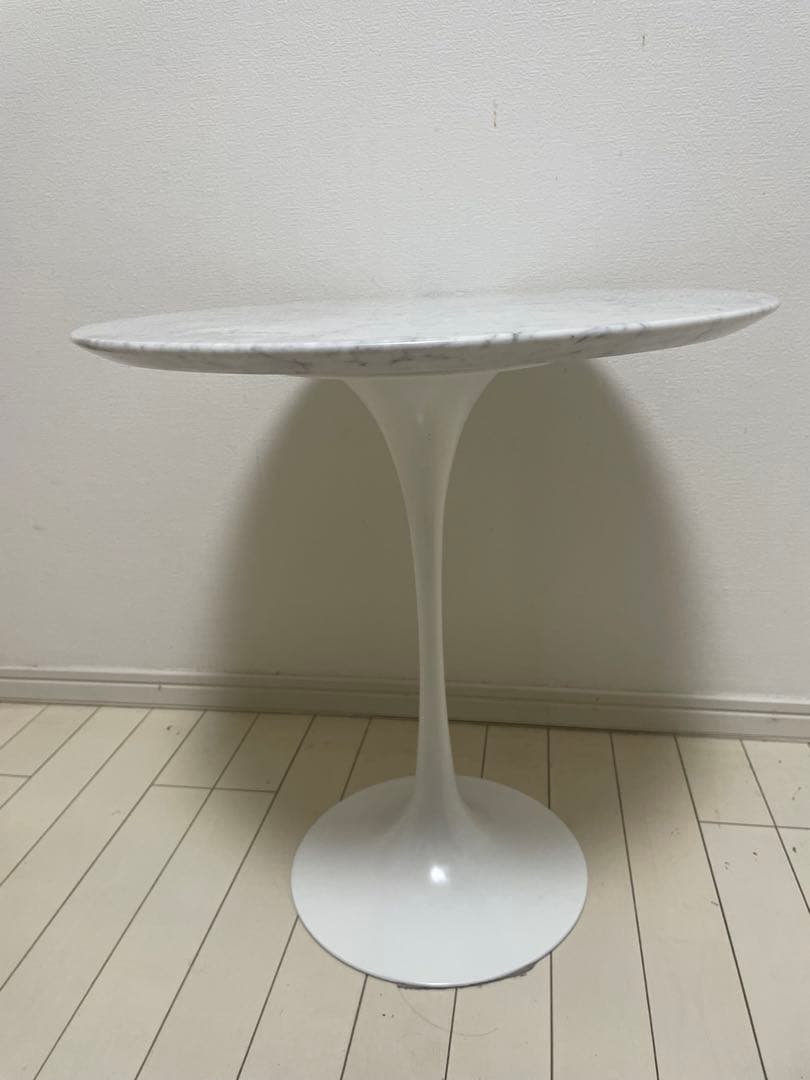 本物の大理石スワン型　サイドテーブル