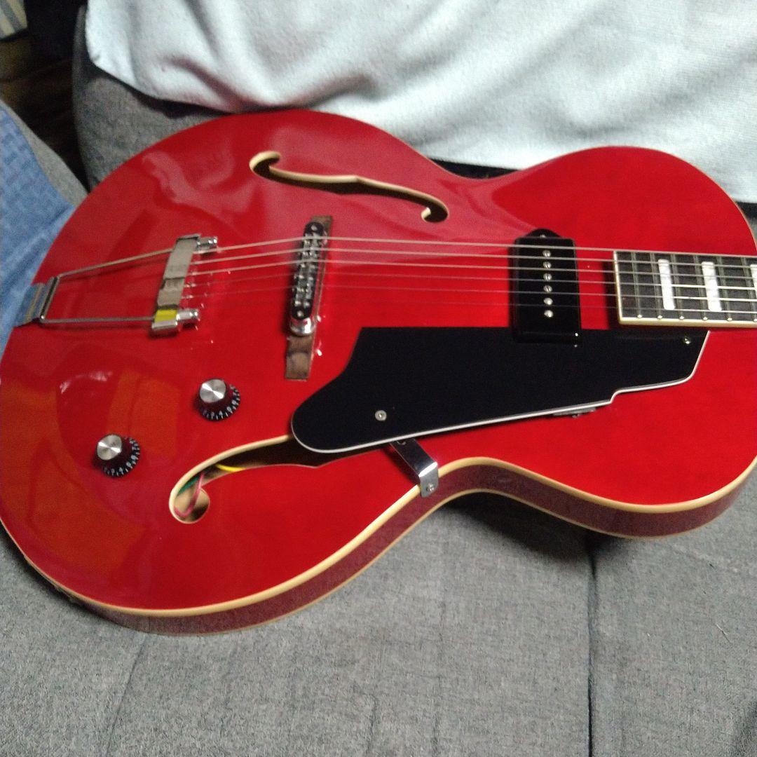 Grote セミアコースティックギター レッド