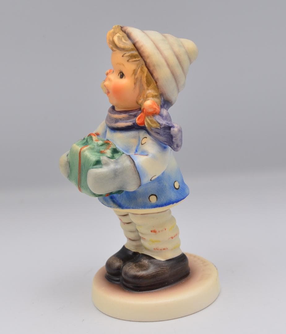 クリスマスの時期　＃1038　★フンメル　ドイツ・ゲーベル　限定品　飾り台付き