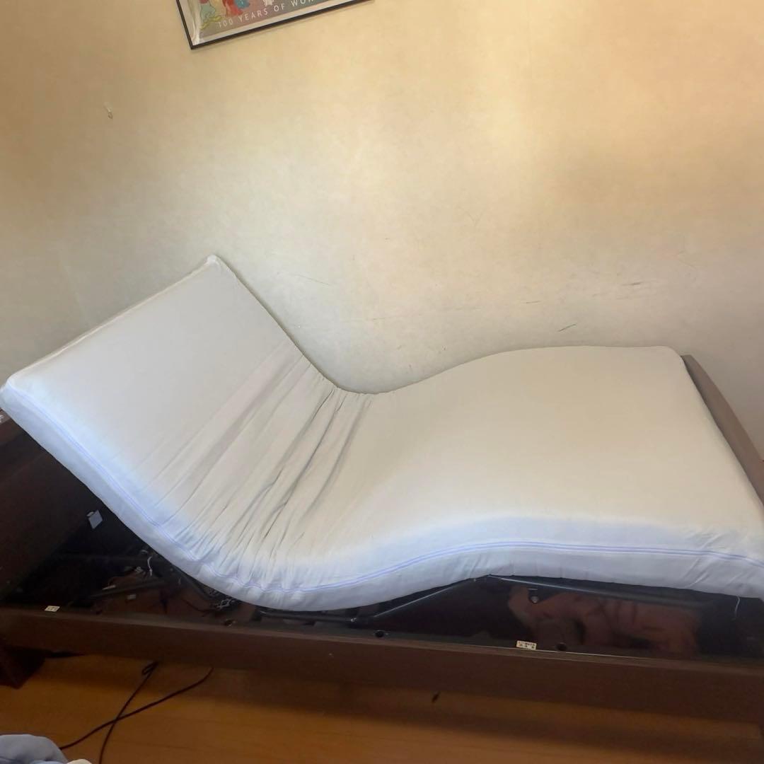 木製リクライニング介護用ベッド