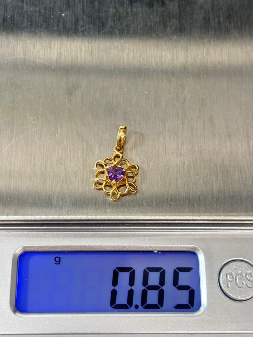 【 K18 / ネックレストップ 】アメジスト 0.85g アクセサリー