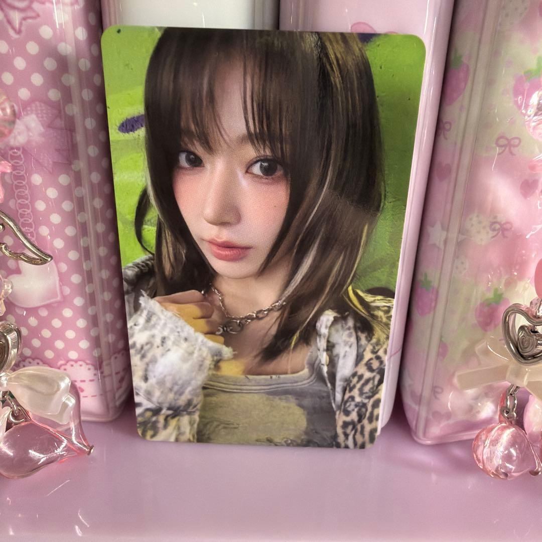 lesserafim サクラ different ユニバ ums トレカ 特典 - メルカリ