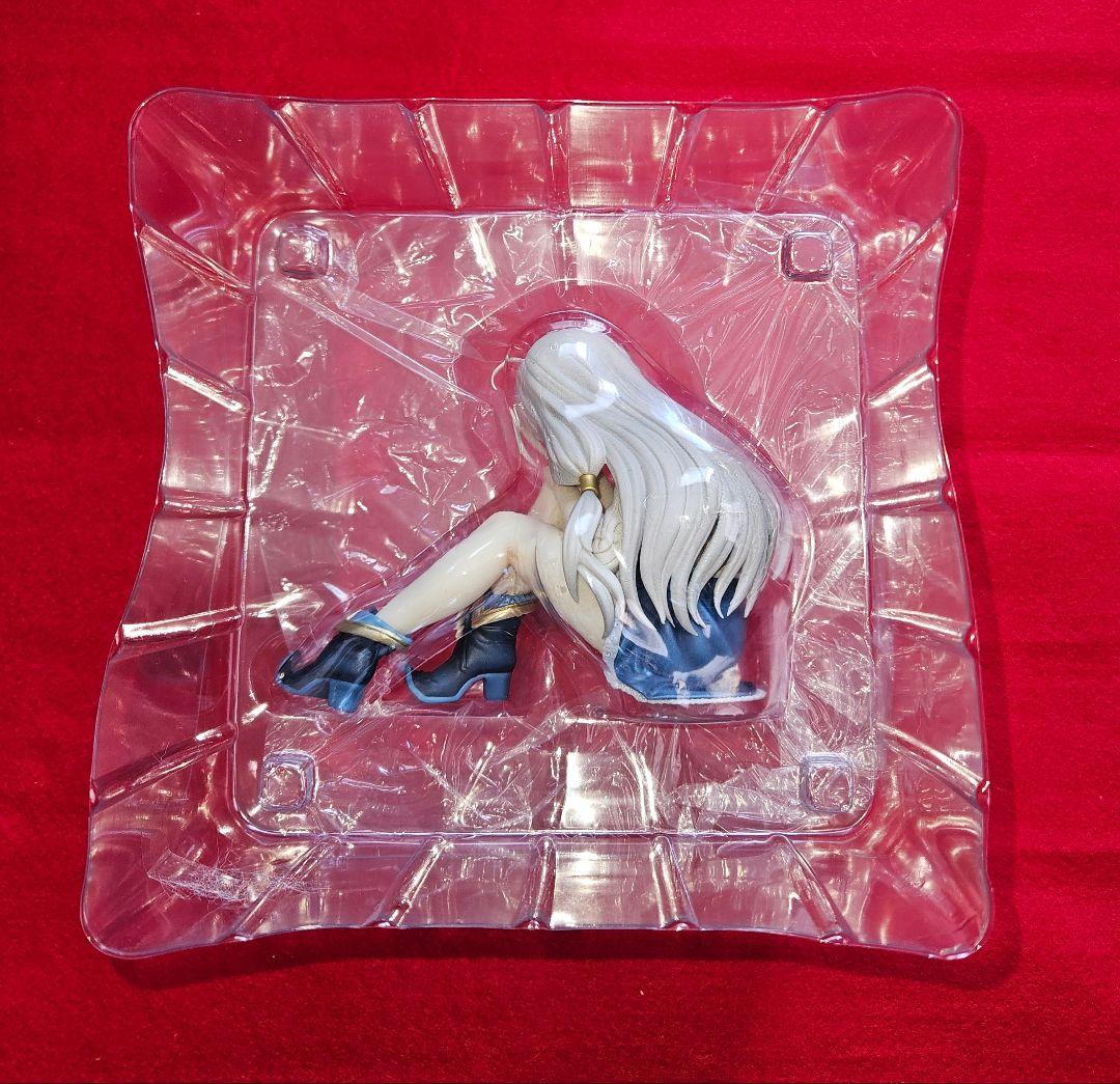 魔女の旅々 イレイナ 完成品フィギュア