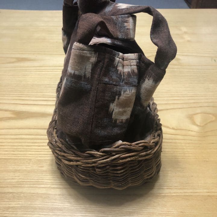 あけびのバック