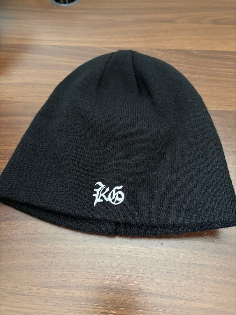 King Gnu】KG beanie 黒 - メルカリ