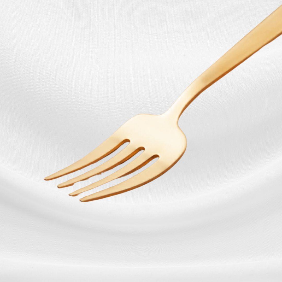【レア新品！】クチポール正規品デュナマットゴールド　スプーン・フォーク　4セット