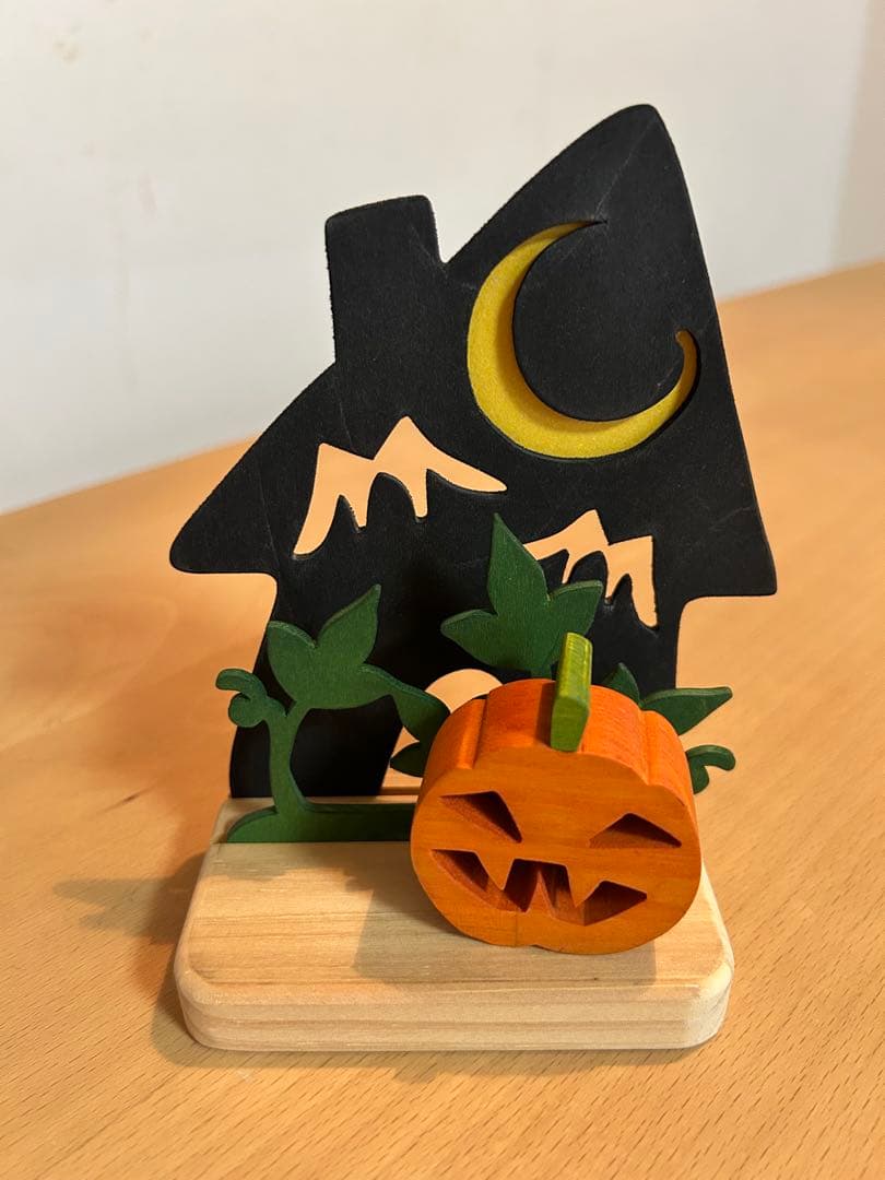 ブレーメンの音楽隊　季節木製置物セット　12ヶ月