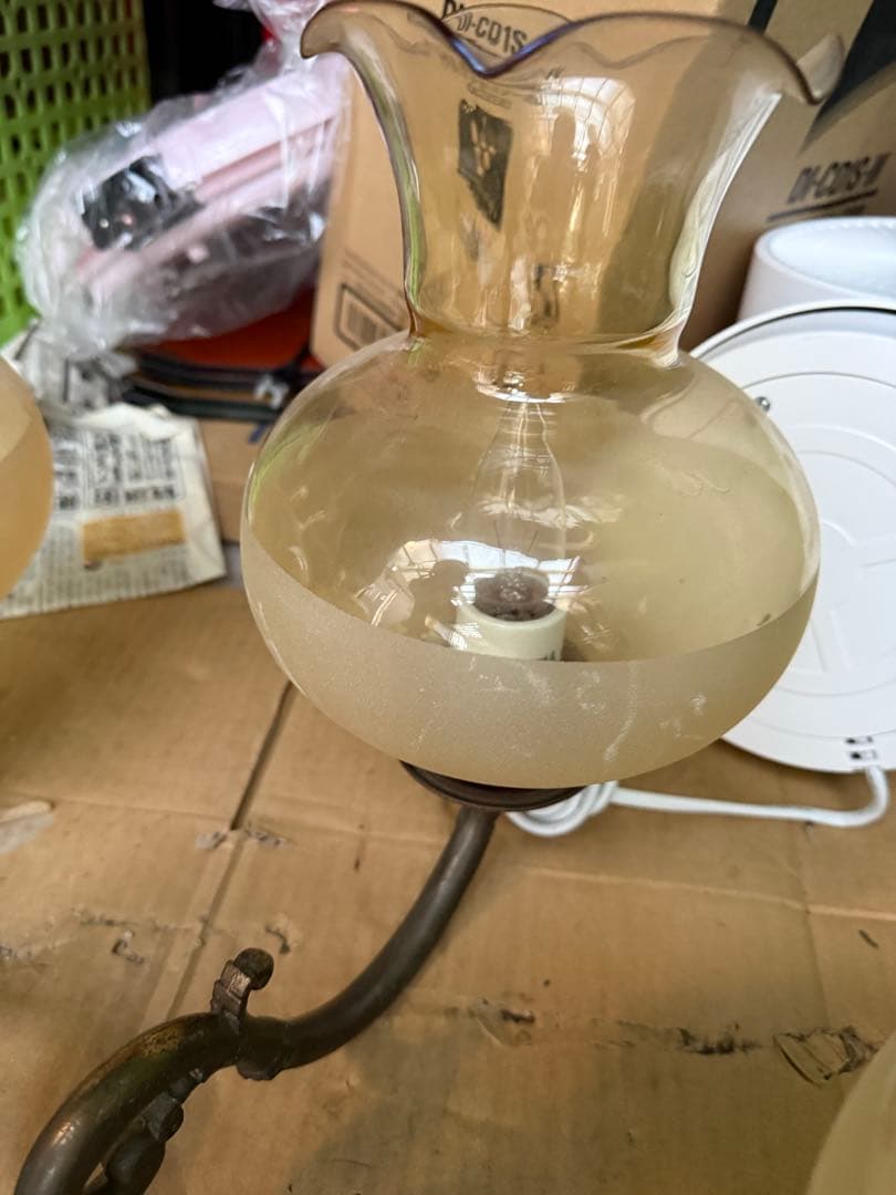 引き取り限定　イタリア製 6灯アンティークシャンデリア 直結工事用