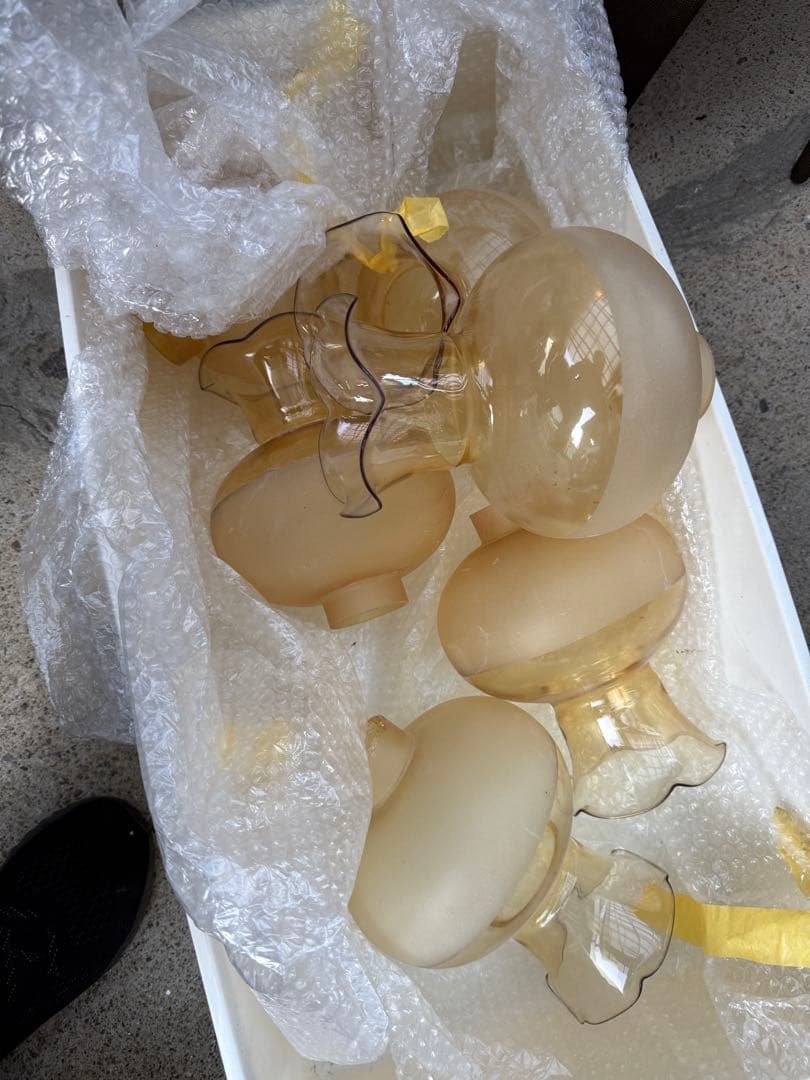 引き取り限定　イタリア製 6灯アンティークシャンデリア 直結工事用