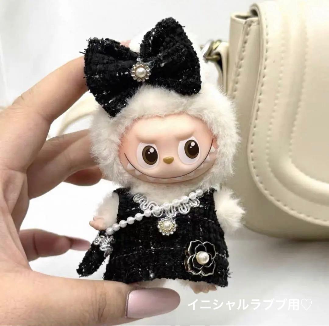 ラブブ服 LABUBU イニシャルラブブ 4.0 10cm 黒 ブラック - メルカリ