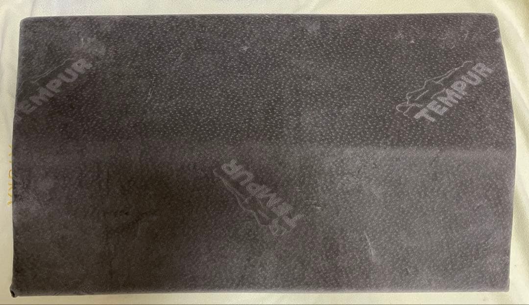 【テンピュール（Tempur）】ベッドバックサポート（腰枕