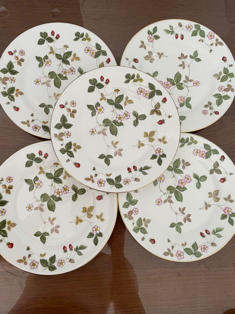 ウエッジウッド　　ワイルドストロベリープレート