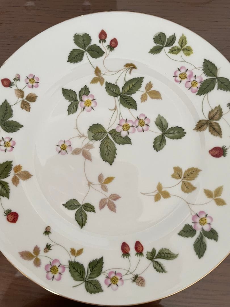 ウエッジウッド　　ワイルドストロベリープレート