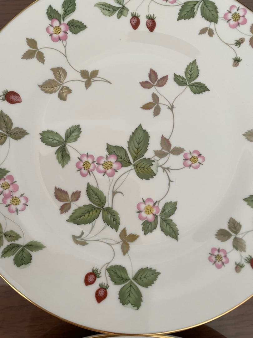 ウエッジウッド　　ワイルドストロベリープレート