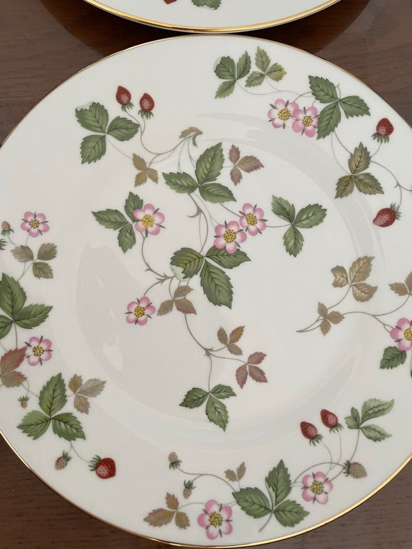 ウエッジウッド　　ワイルドストロベリープレート