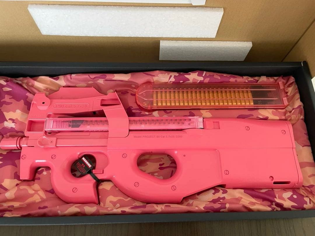 東京マルイ P-90+ ver. LLENN 電動ガン プラス　PLUS