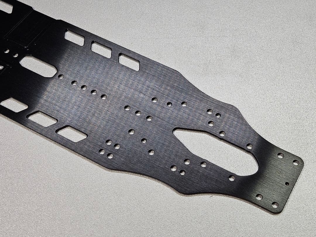 値下げ Yokomo MS1.0 1.5mm アルミシャーシ+専用ビス