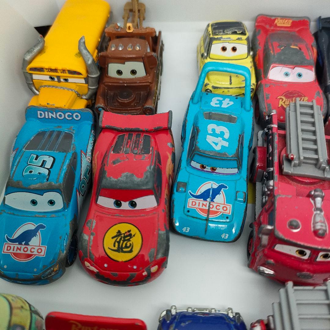 14 カーズ トミカ 20台 まとめ売り - メルカリ