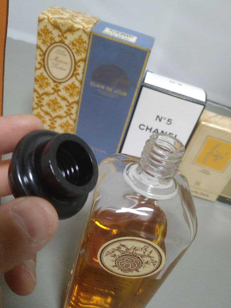 ブランド 香水 まとめて 使いかけ含む