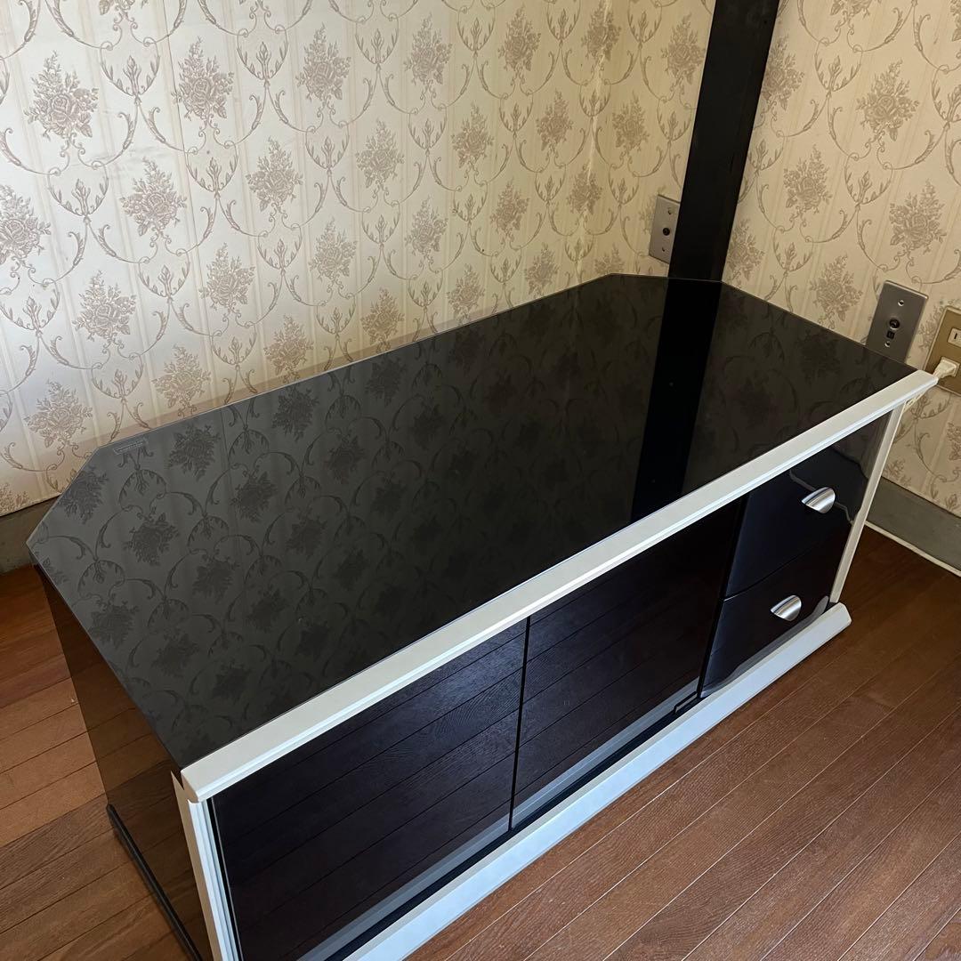 【中古品】ガラス天板 テレビボード テレビ台 キャスター付き ポストモダン