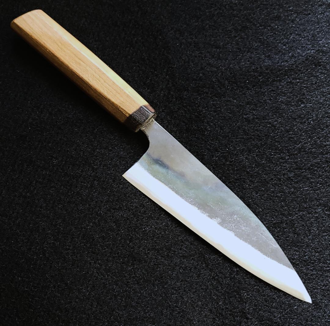 青紙1号 黒打 万能包丁 150㎜ #9390 チーク柄 月光作 日本製 1点物