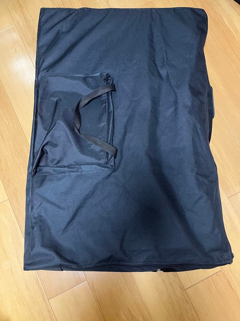 ブラウン 折りたたみベッド ヘッドレスト付き