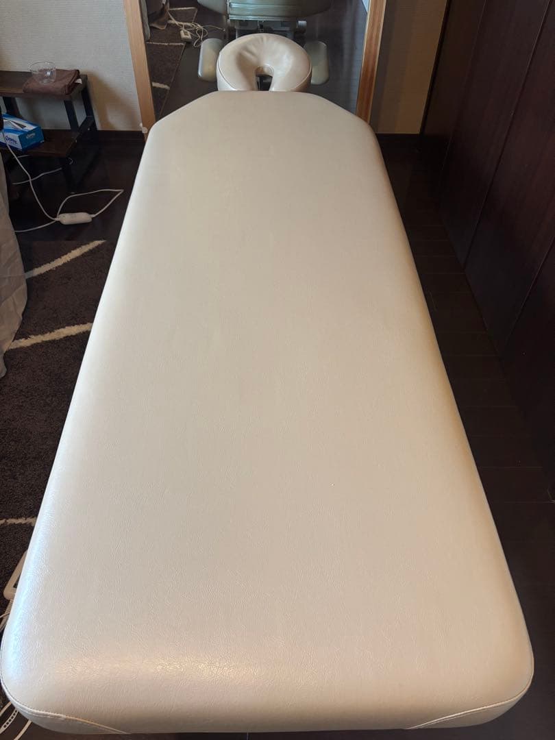 高田マッサージベット ヘッドは高さ調節可能 ※引き取り可能な方