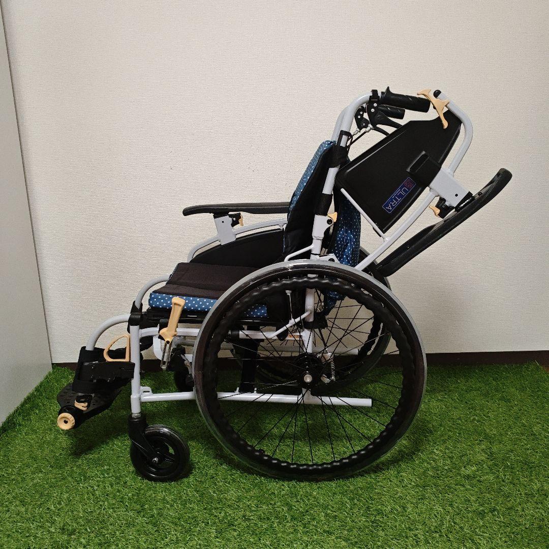 車椅子 日進医療器 多機能 ノーパンクタイヤ 自走型 NA-SU2W