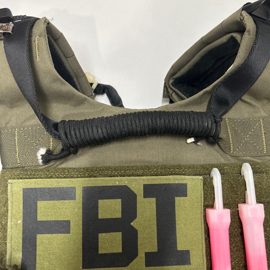 プレートキャリア ビックフット　クイックリリース　FBI装備