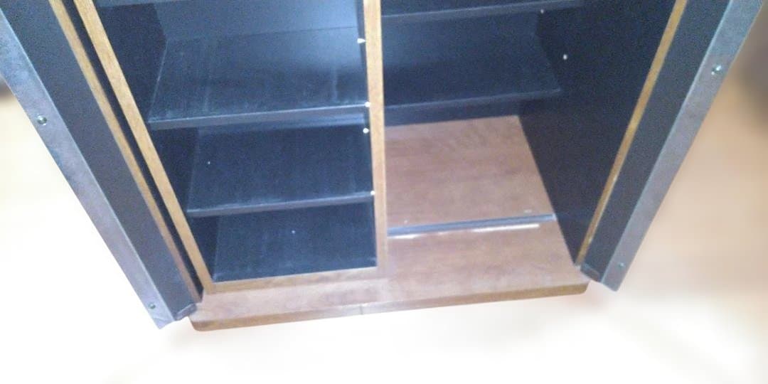 木製ＣＤ／ＤＶＤラック