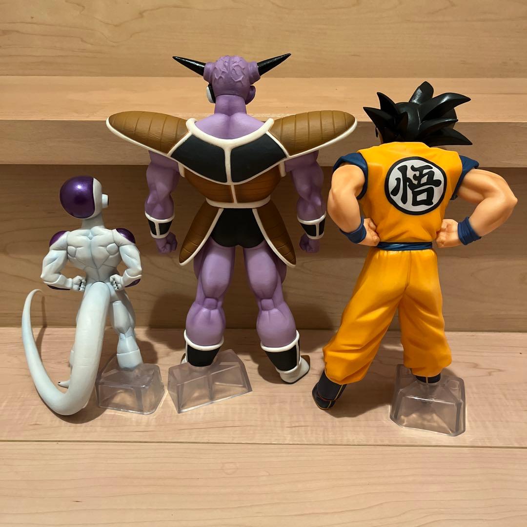 ドラゴンボールZ 一番くじラストワン賞 孫悟空 & フリーザ &ギニュー　セット