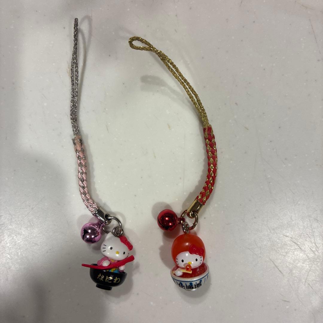 ご当地キティ ストラップ2個セット レア品 - メルカリ