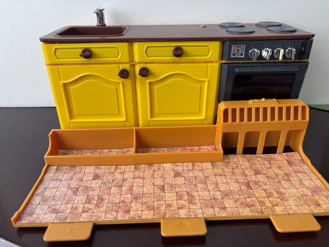 オランダ版シンディちゃん フルール キッチンセット かわいい！ドールハウス1/6
