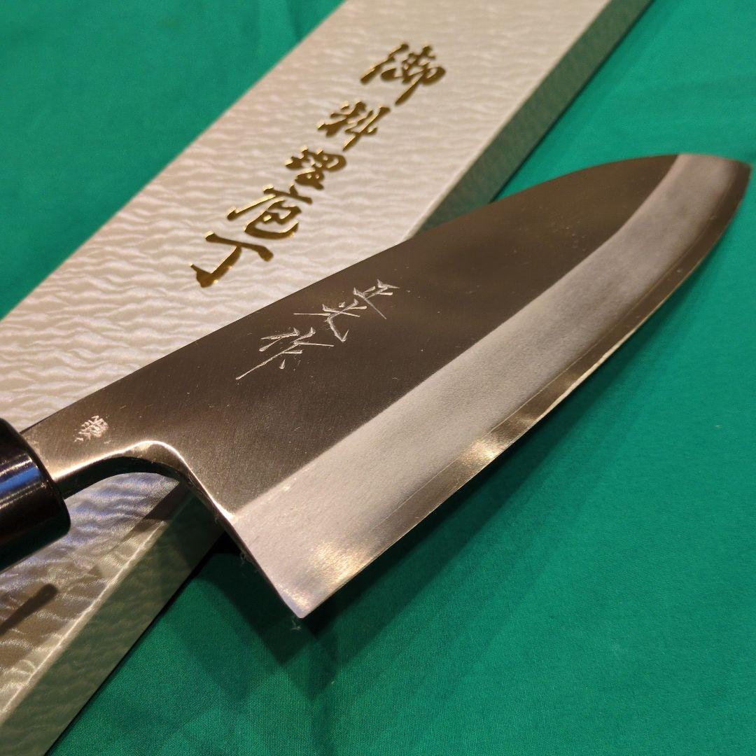 《銀三鋼使用》正光作　大型出刃包丁　7寸　210㍉　桜柄付