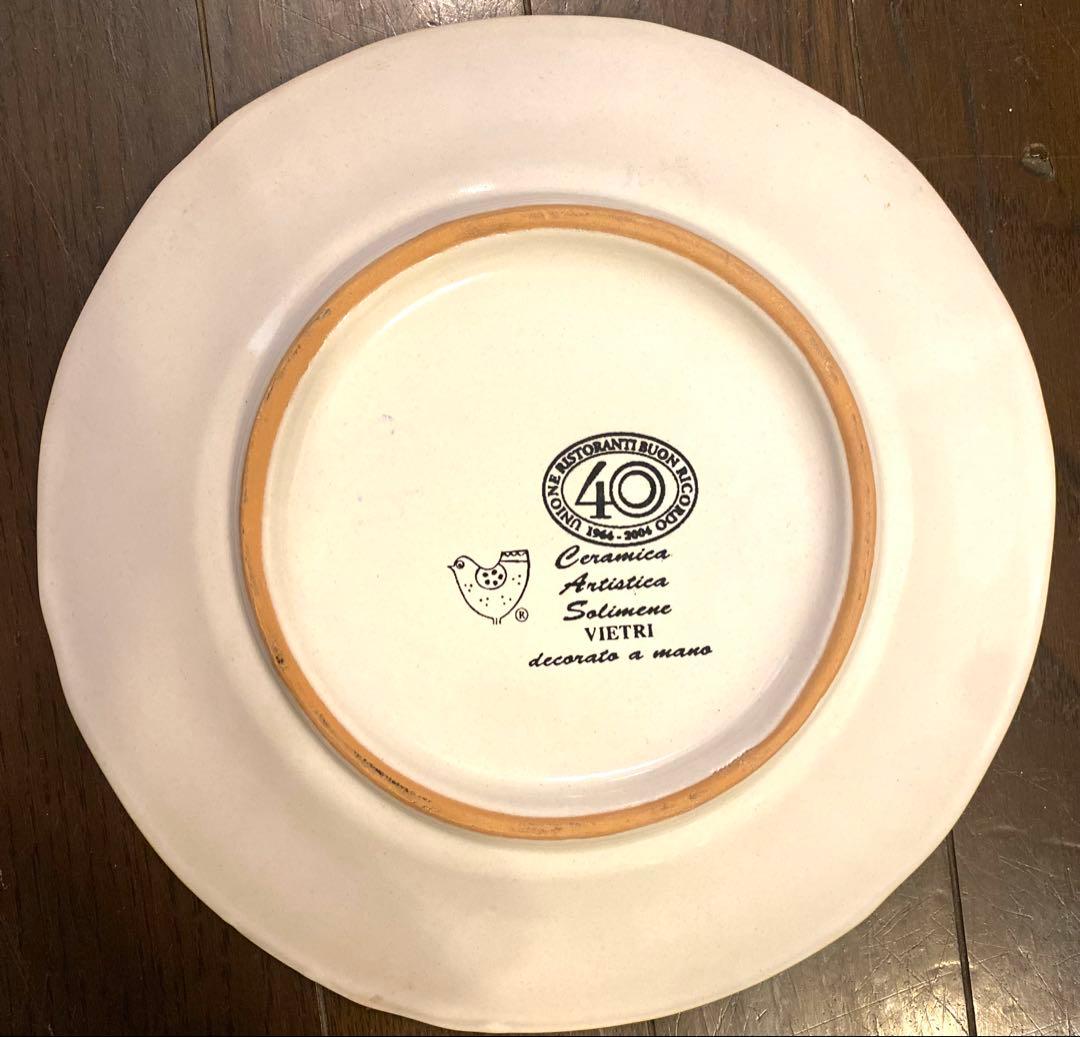 ブオンリコルド イタリア製絵皿 2004 エトナ山とキノコ - メルカリ