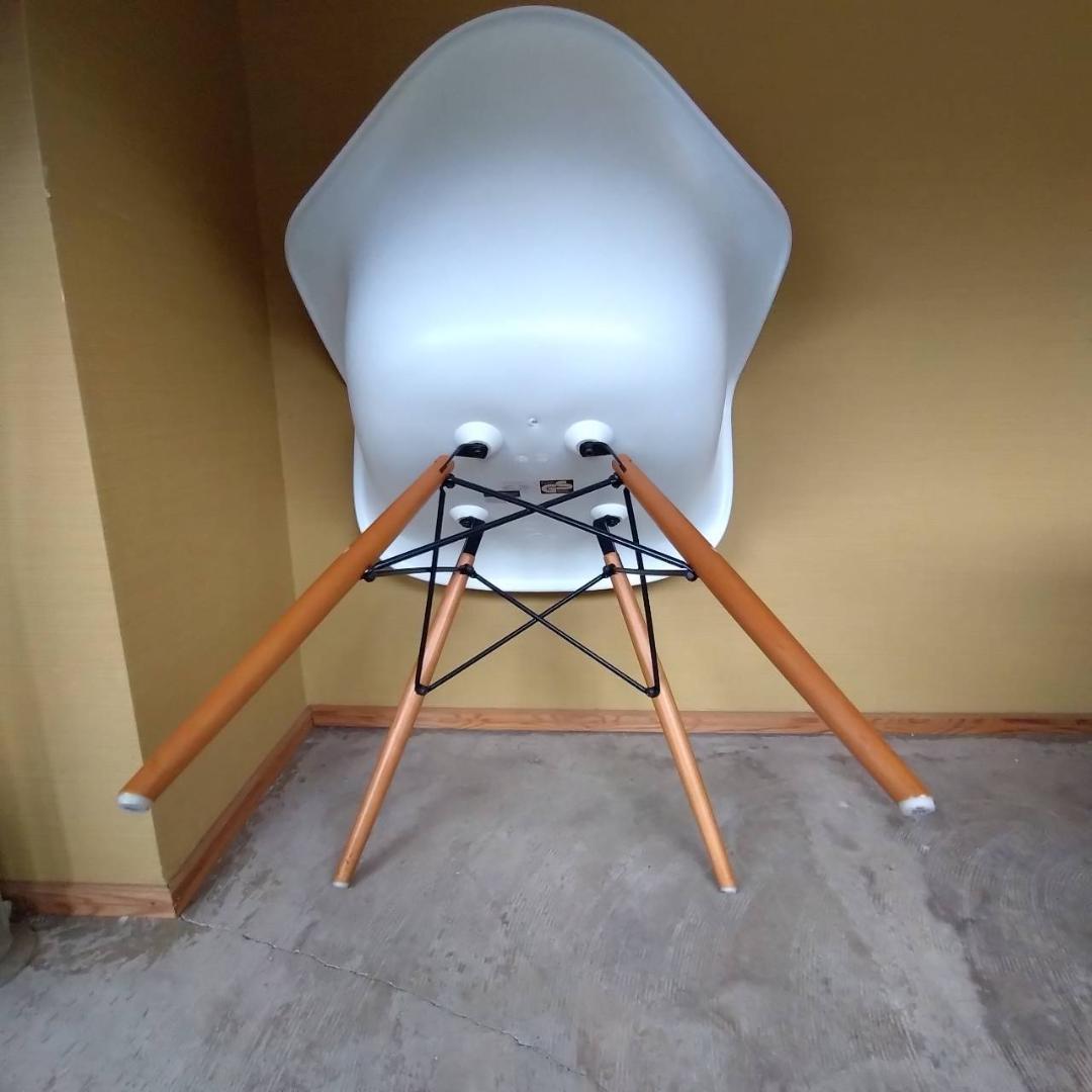 ハーマンミラー　イームズ　アームシェルチェア　座面シート付　③