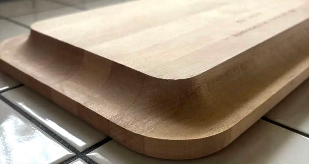 Kohler社製 木製カッティングボード （食器洗い乾燥機不可）