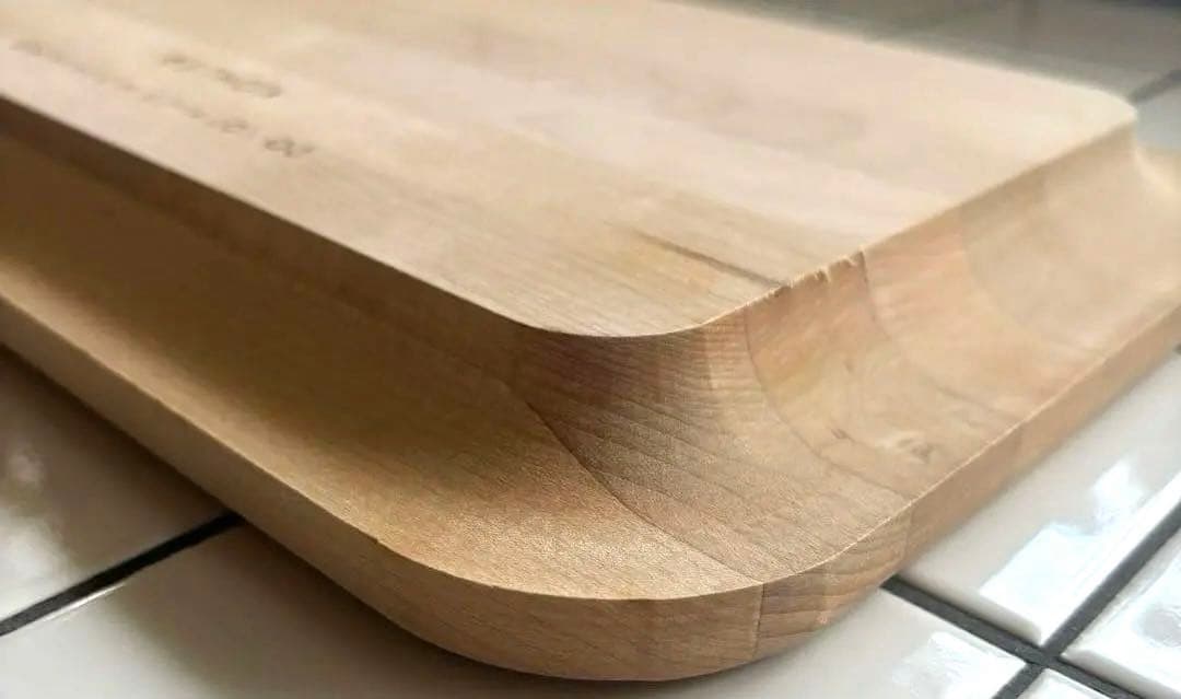 Kohler社製 木製カッティングボード （食器洗い乾燥機不可）