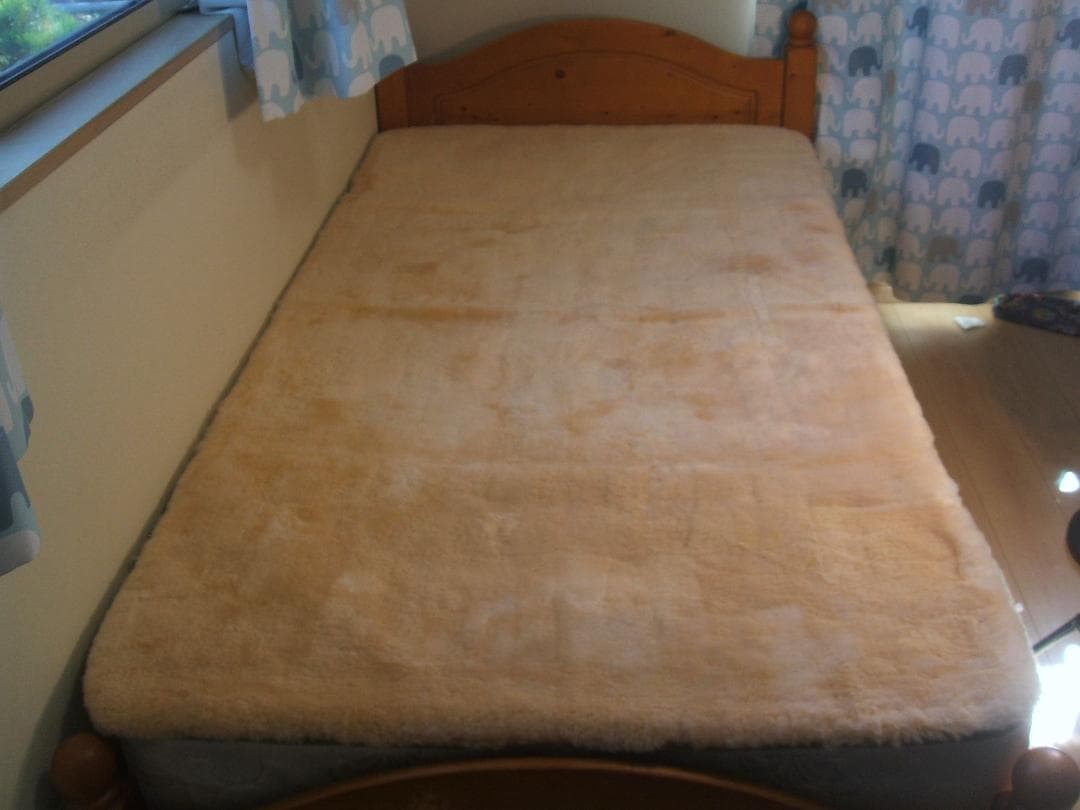 決算最終価格❗️新品＊オーストラリア原皮２５ミリ＊ムートンシーツ（シングル）