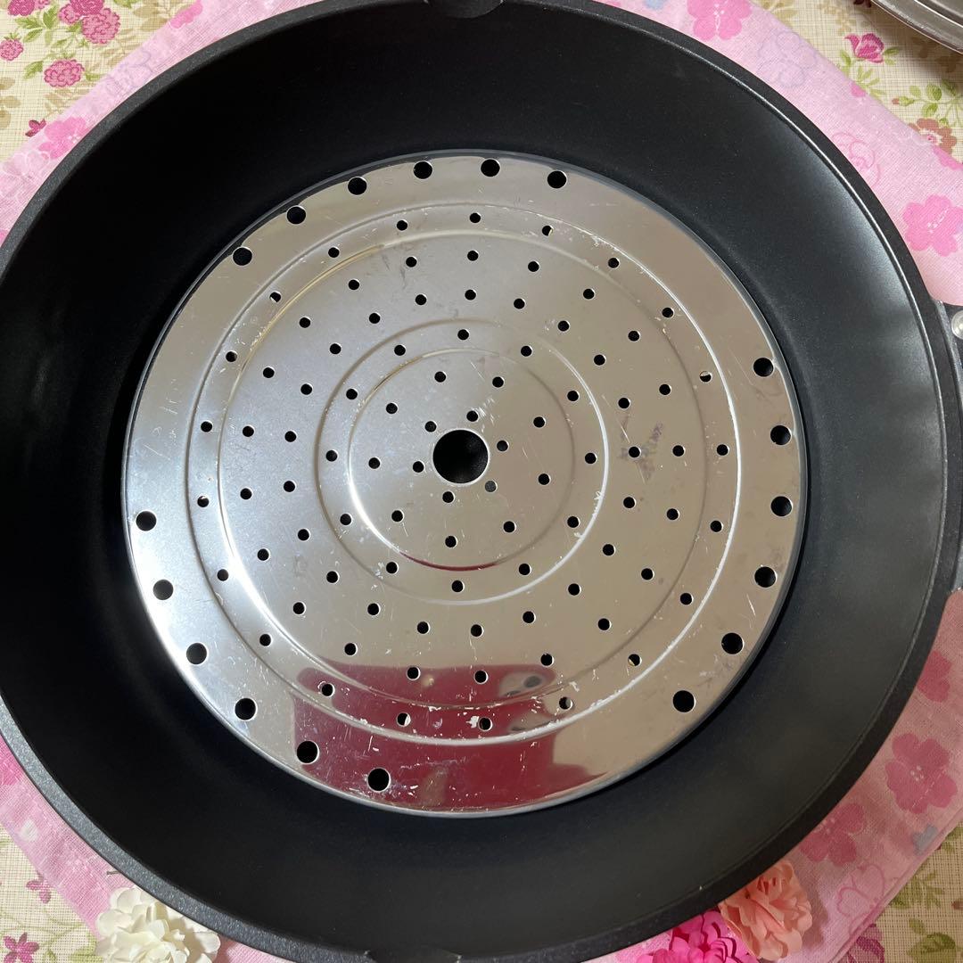 マル球産業　両手チャイナ鍋（蒸し器付き）！！