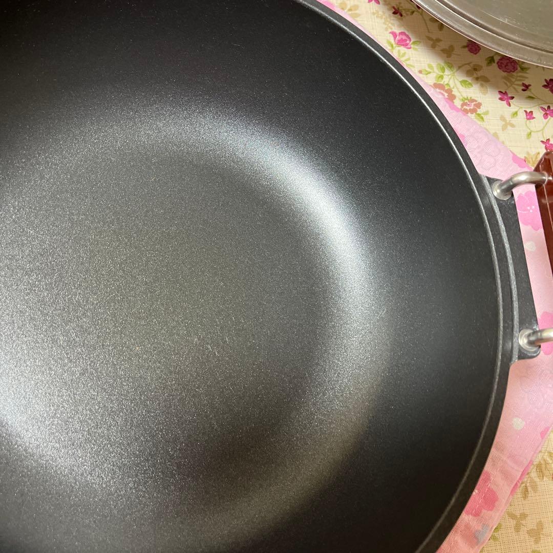 マル球産業　両手チャイナ鍋（蒸し器付き）！！