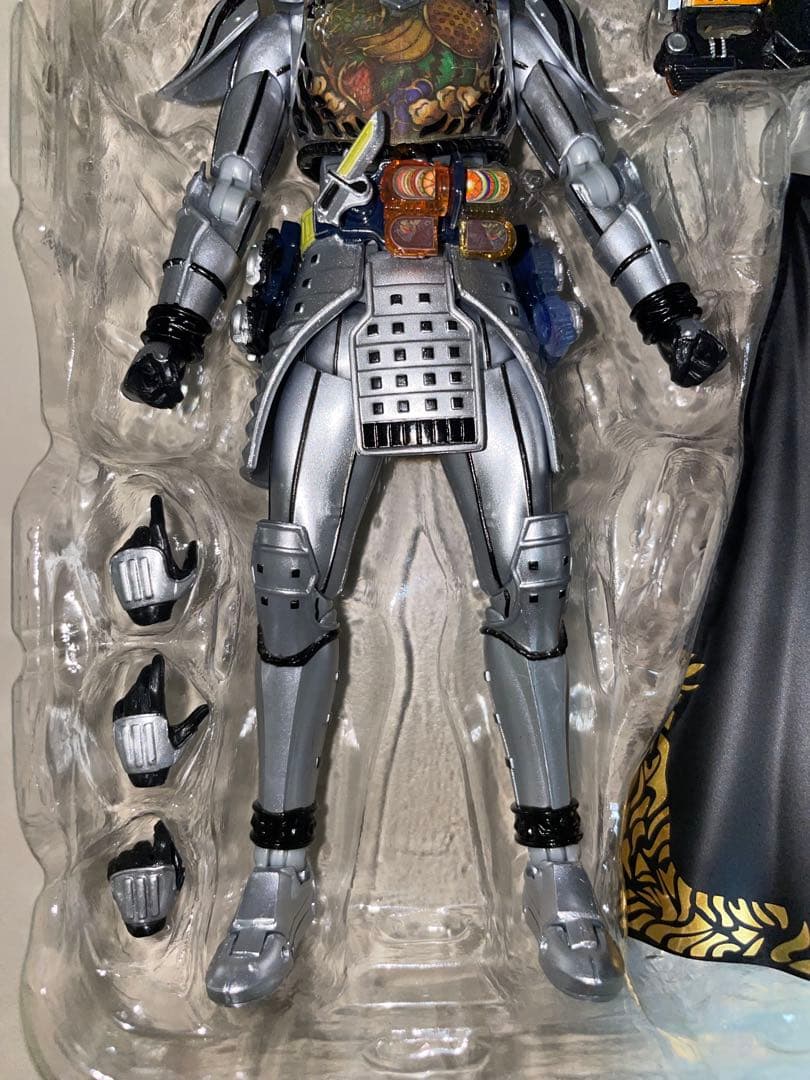 ※ネメシス※【美品】S.H.Figuarts 仮面ライダー鎧武 極アームズ