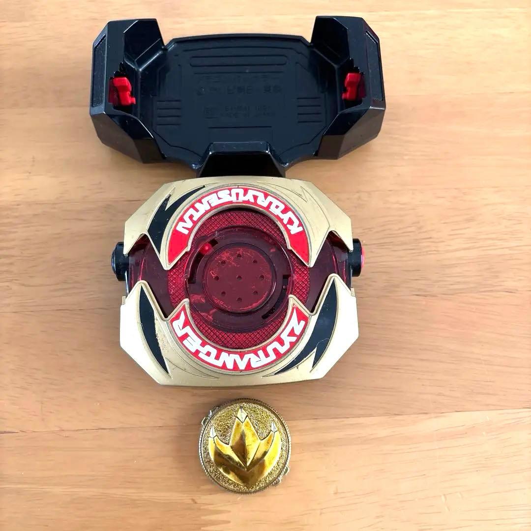 ジュウレンジャー　ドラゴンバックラー 恐竜戦隊ジュウレンジャー ドラゴンバックラー 当時品 パワー