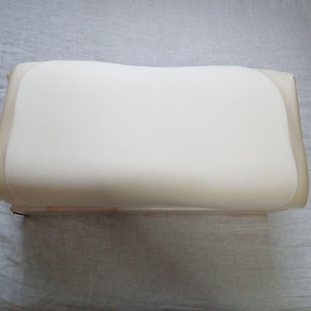 ふつう nishikawa angel float 低反発枕