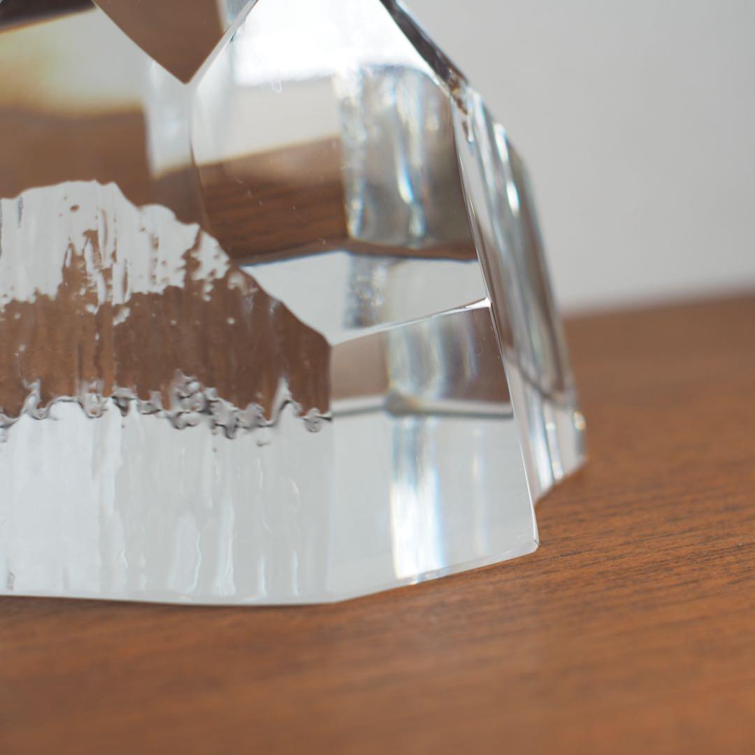 氷のオブジェ　クリスタル