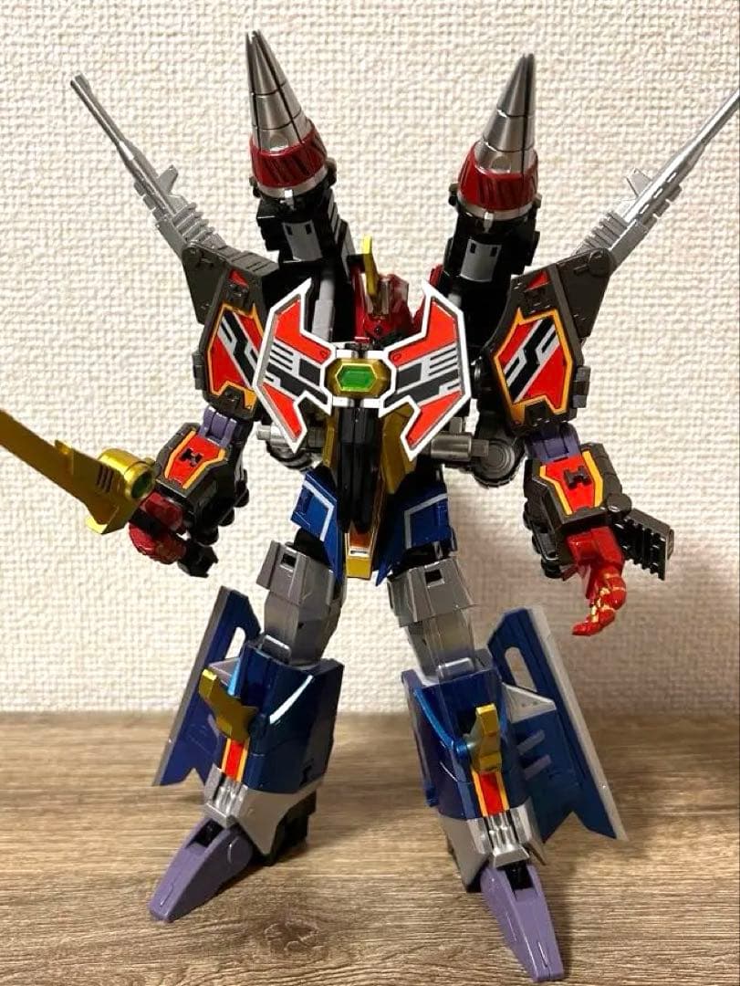 MODEROID フルパワーグリッドマン　塗装済み完成品